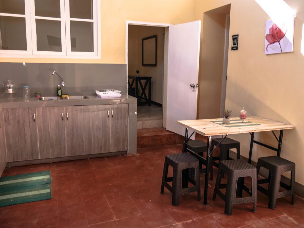 Wild Olive Guest House Ica Exterior photo